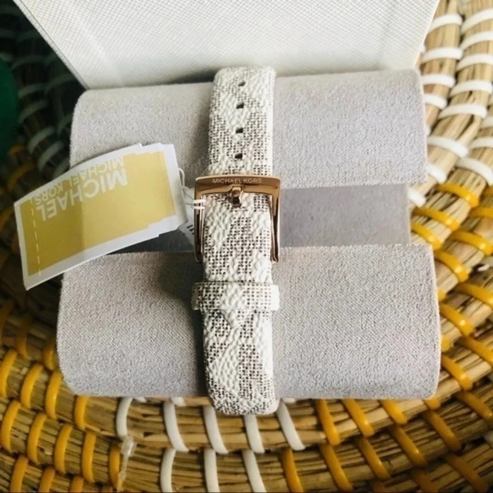 Michael Kors Signature Strap Watch Rose Gold Dial 38mm NWT - Picture 3 of 4